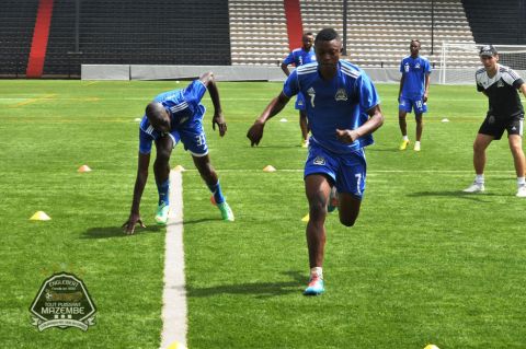 Robert MBELU Victor chez les Léopards juniors