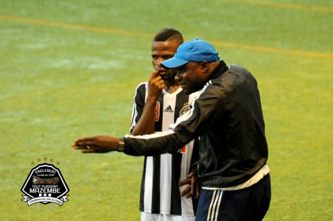MIHAYO in Kinshasa for license A