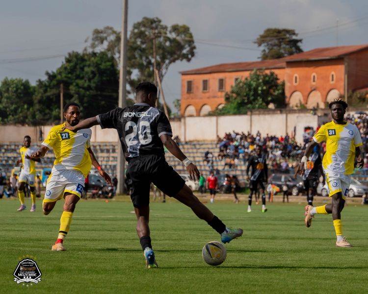 Une défaite : défense attentiste et leçons à tirer