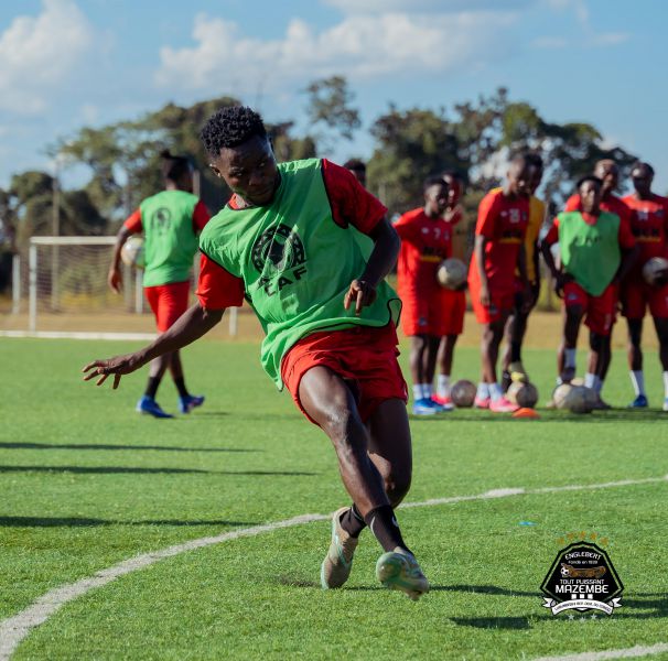 Lise NYEMBO de retour dans le groupe